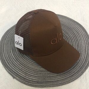 ALO Yoga Chocolate Brown Mesh Hat